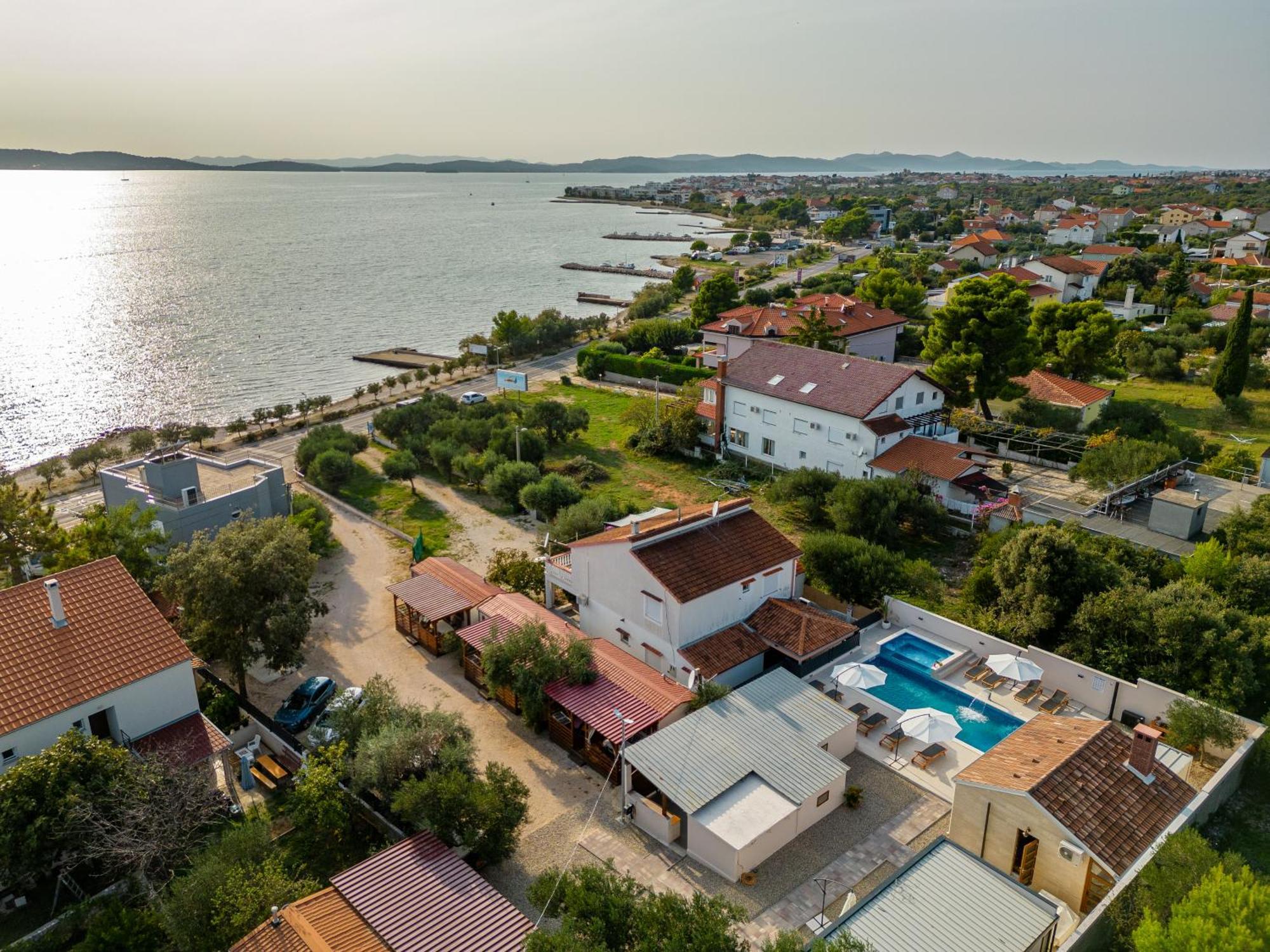 Camp Mrkva Mobile Homes With Pool Sukošan Extérieur photo